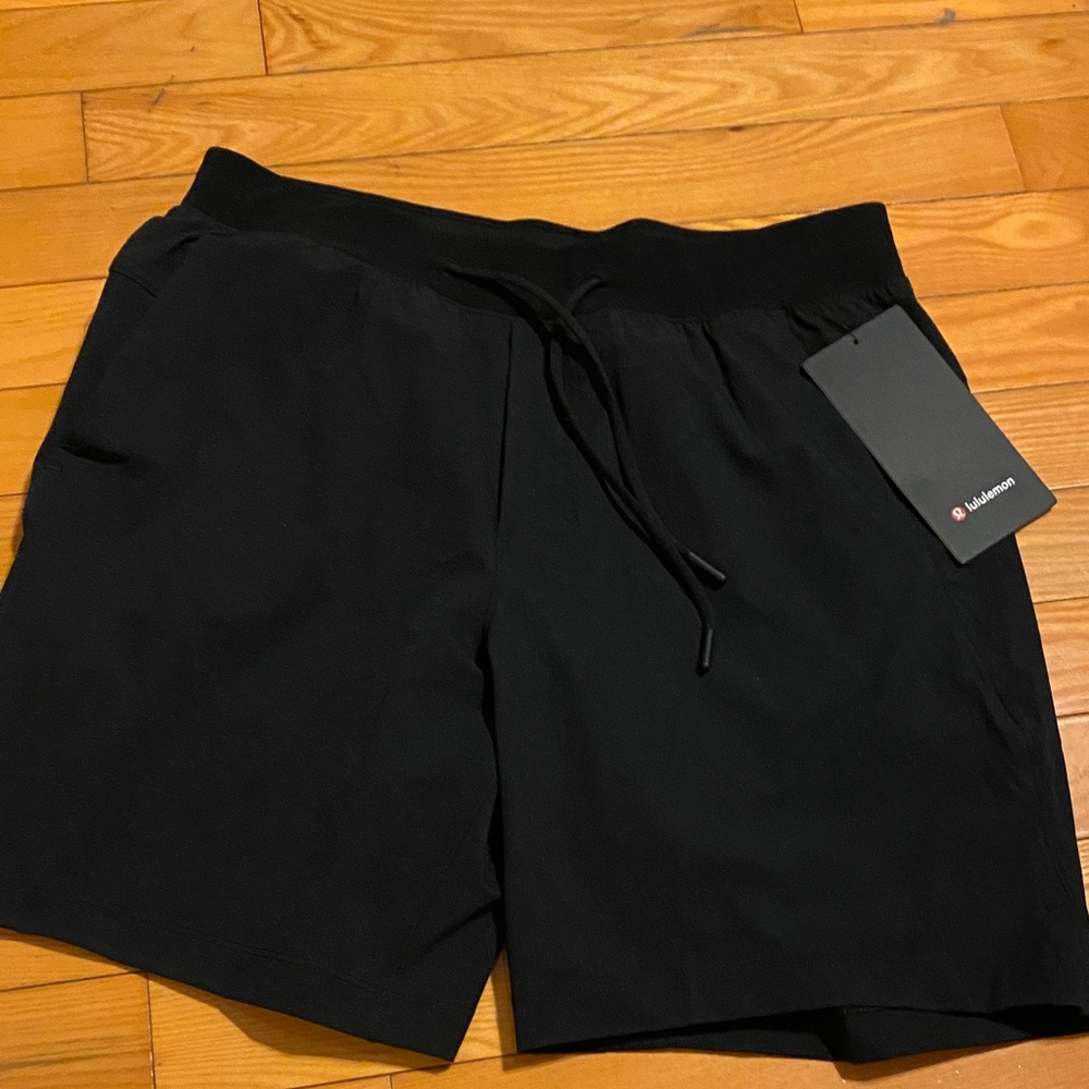 lululemon athletica Men's Black Athletic Shorts